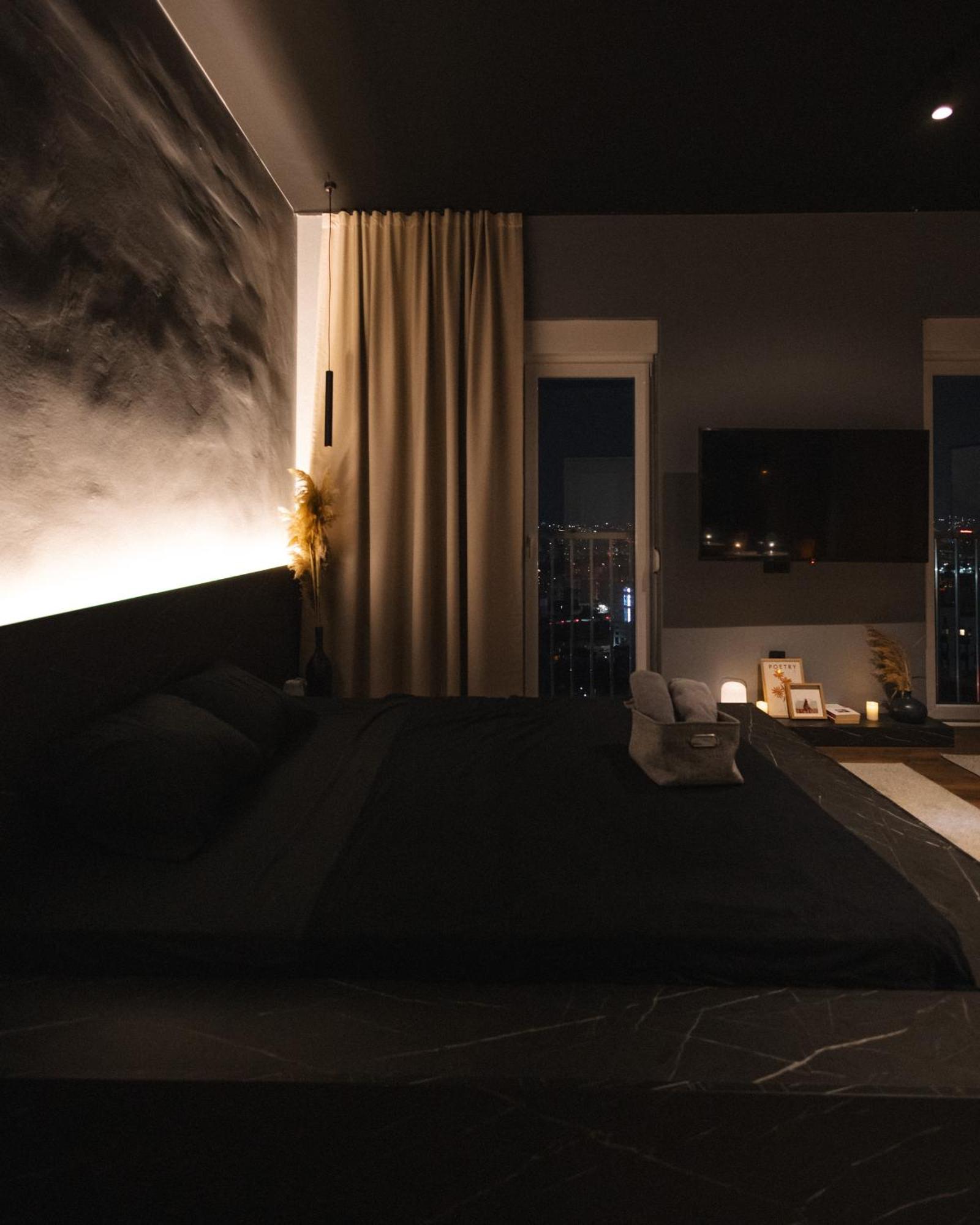 Etern Apart Hotel พริสตีนา ภายนอก รูปภาพ