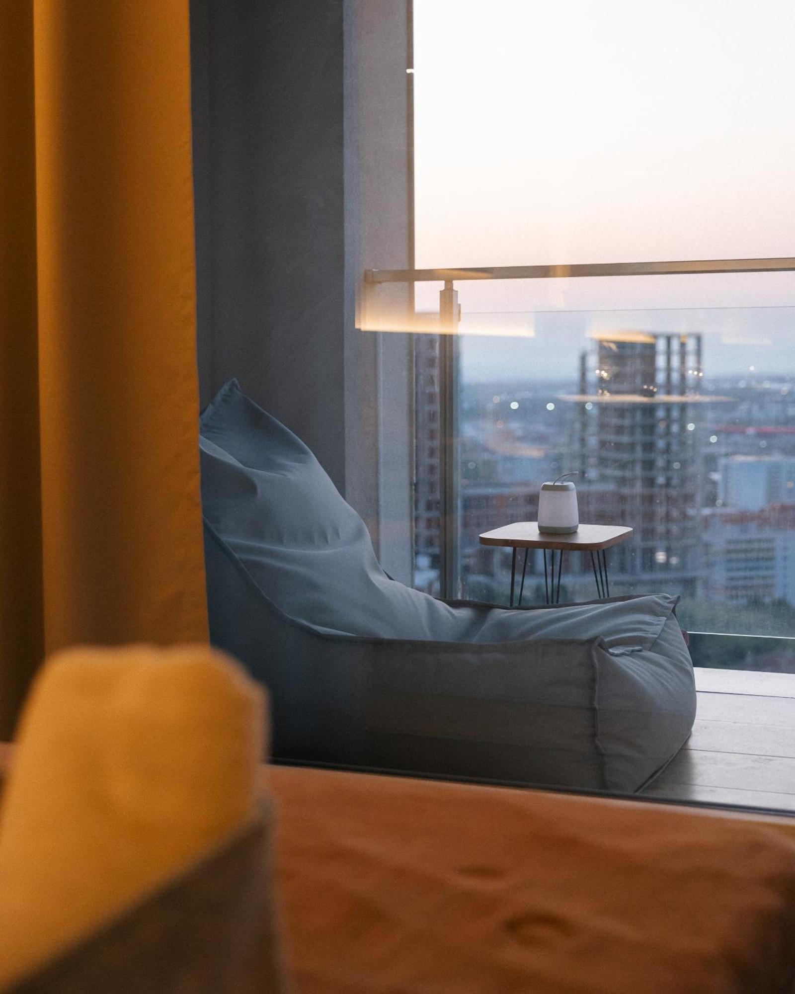 Etern Apart Hotel พริสตีนา ภายนอก รูปภาพ